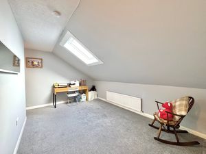 Photo 18- click for photo gallery